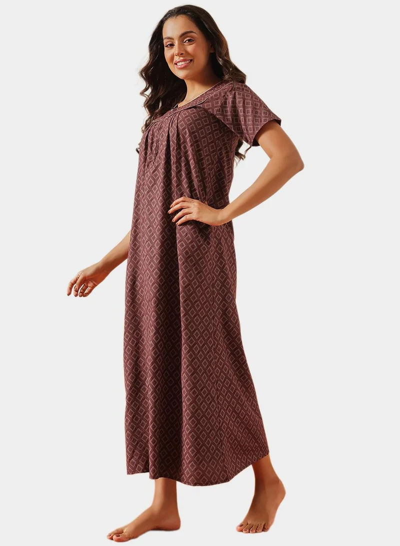 كلوفيا Geometric Print Long Nighty in Maroon - Cotton